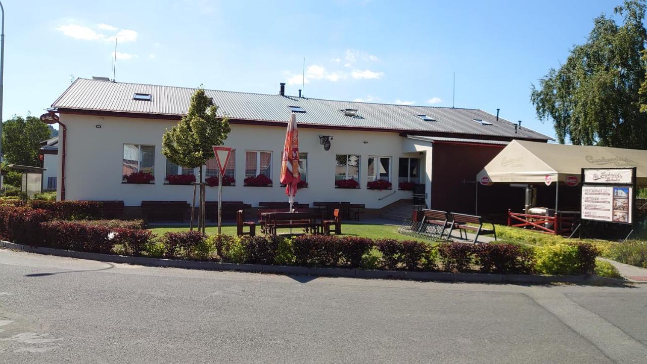 Na Rybnicku Bohutin Hotel Bagian luar foto